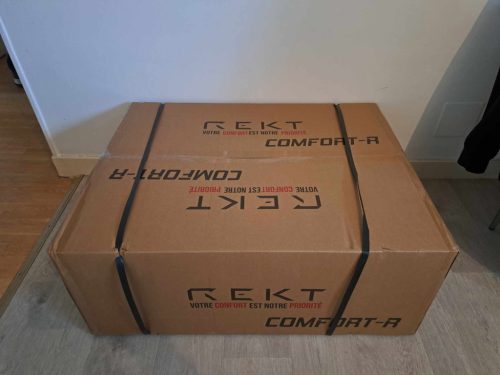 Unboxing-chaise-gaming-Rekt-Comfort-R